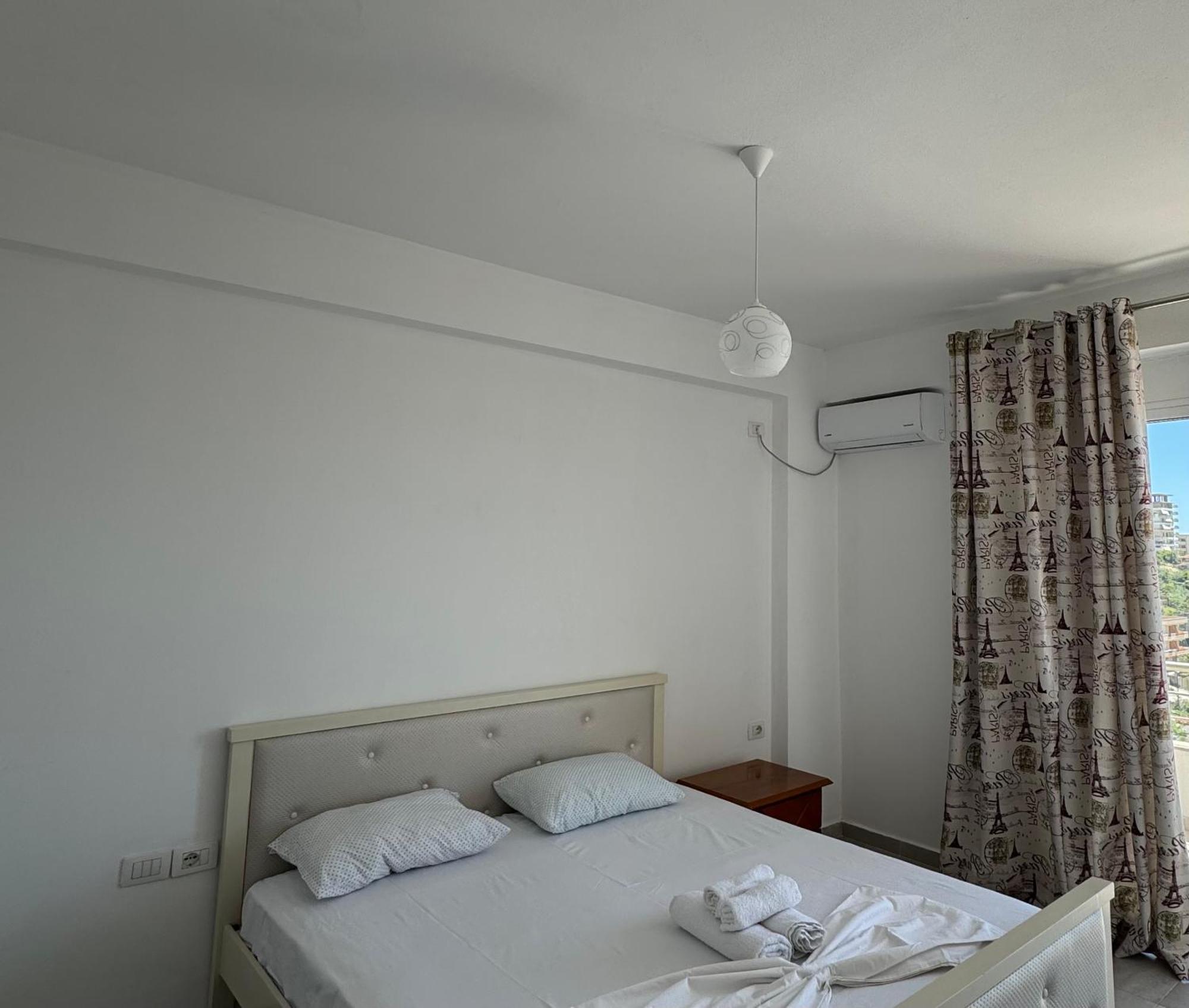 L.T. Noy'S Apartment Sarande Bagian luar foto