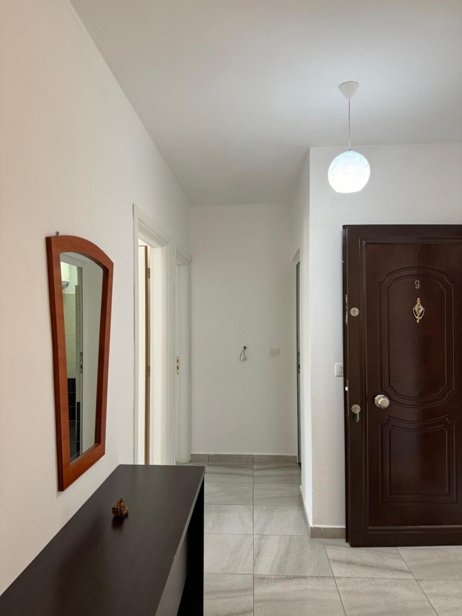 L.T. Noy'S Apartment Sarande Bagian luar foto